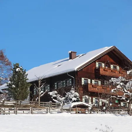 Deml Апартаменты